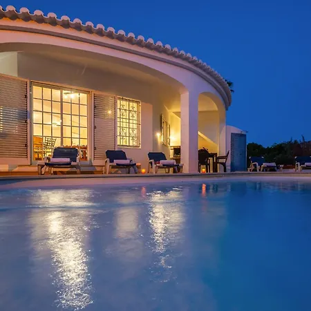 Menorca By Algarve Vacation Villa Armacao de Pera