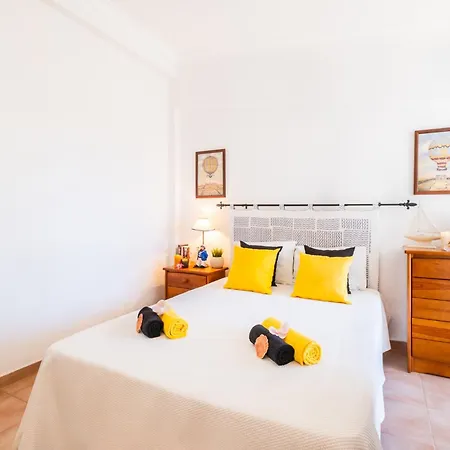 Villa Menorca By Algarve Vacation *